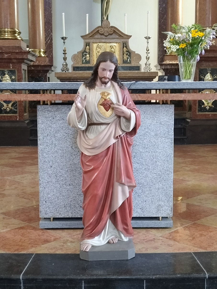 Feierliches Herz-Jesu-Fest mit Mini-Aufnahme
