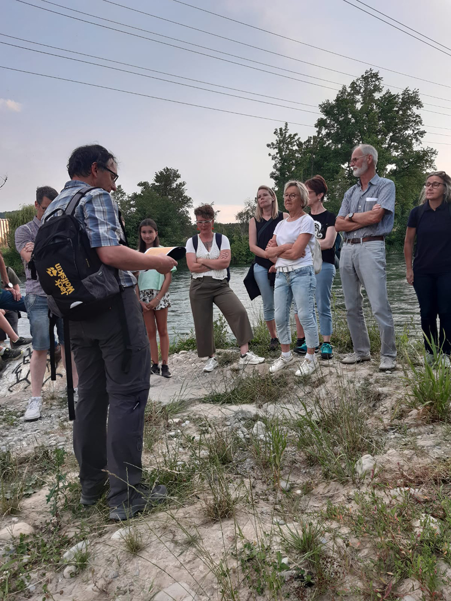 «Unterwegs mit …» – Nachtwallfahrt als spirituelle Reise